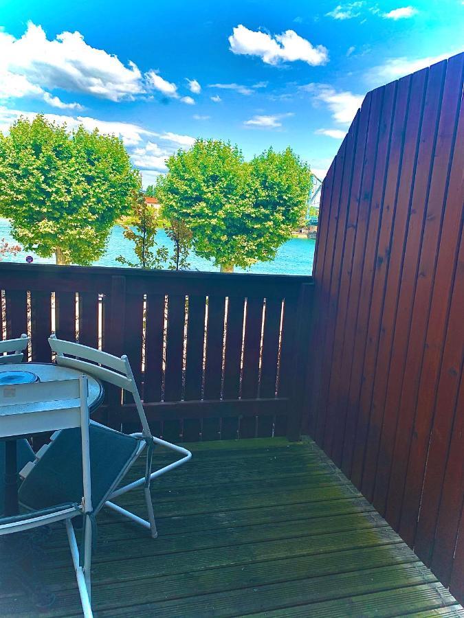 Le Petit Roche Otel Serrières-en-Chautagne Dış mekan fotoğraf